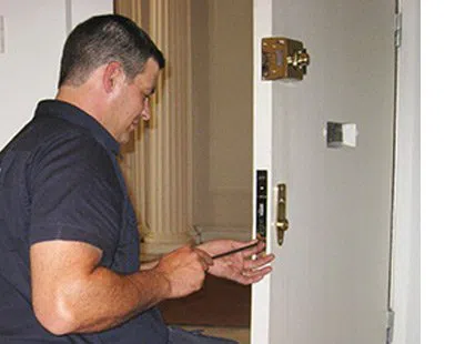 Security Locksmith Services Hometown, IL 708-300-9706 - 11-Lock-And-Locksmith